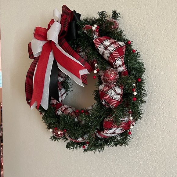 Christmas Wreath - Picture 3 of 5